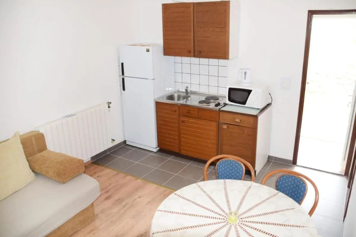 Private Apartment ,Surrounded By Nature,50M From The Sea 포블랴나 크로아티아